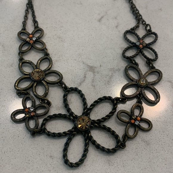 Necklace - Picture 2 of 2
